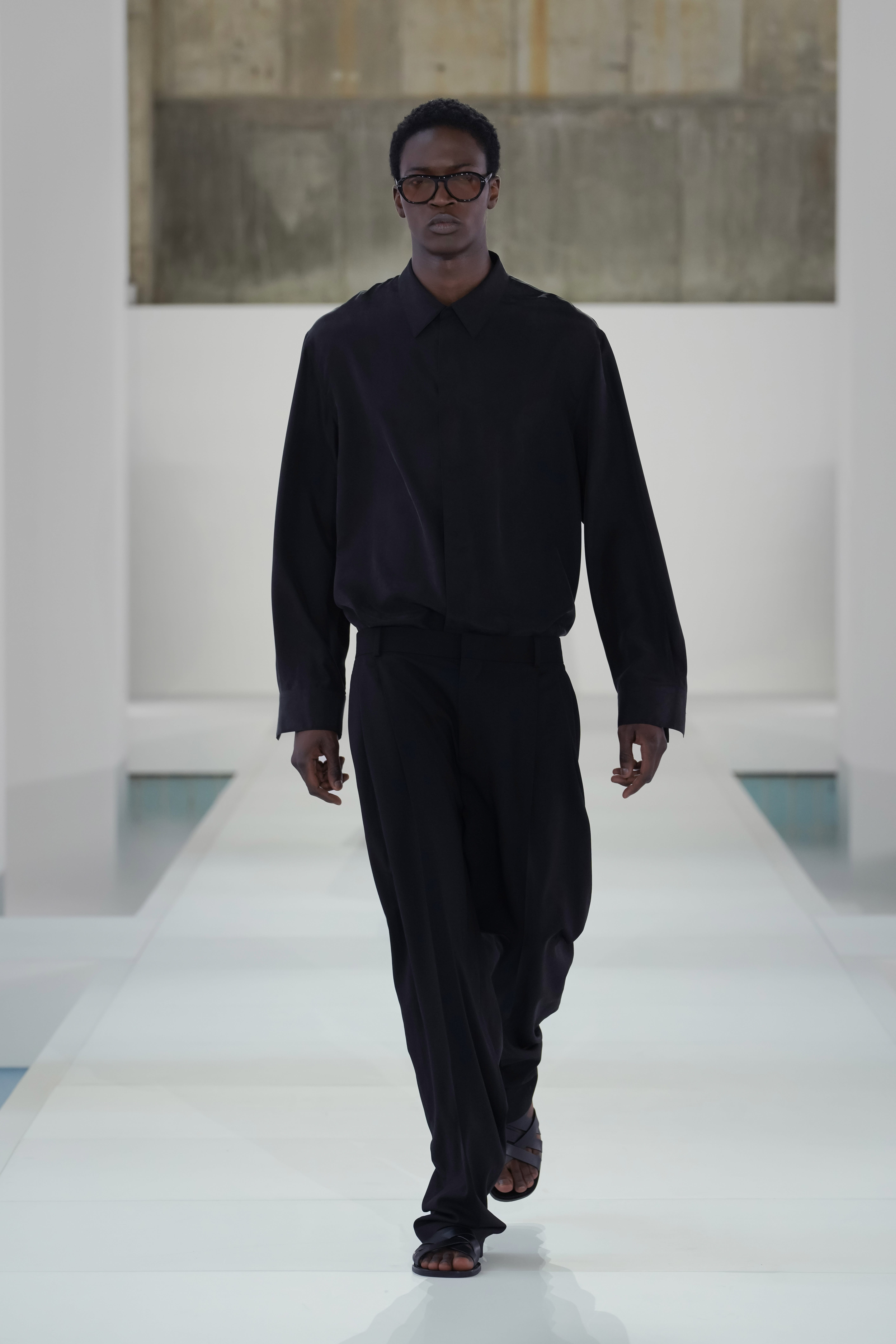 テーラード シルクシャツ